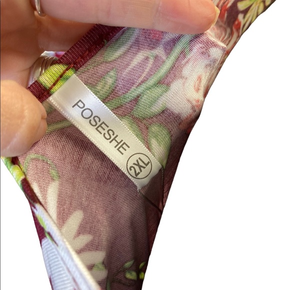 Poseshe Floral Maxi Dress - Picture 3 of 10